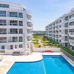 Luxury Apartment With Pool In Castelo Serena Delmar