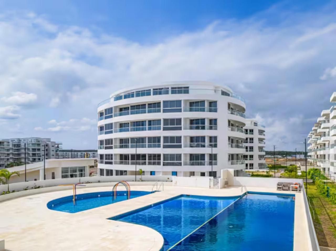 Apartamento Luxury With Pool In Castelo Serena Delmar Cartagena
